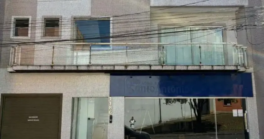 Excelente apartamento com lareira disponível para locação! localização: centro de guarapuava.