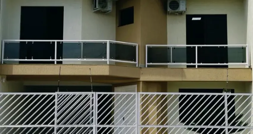 Casa com 4 quartos para alugar no Alto da XV, Guarapuava