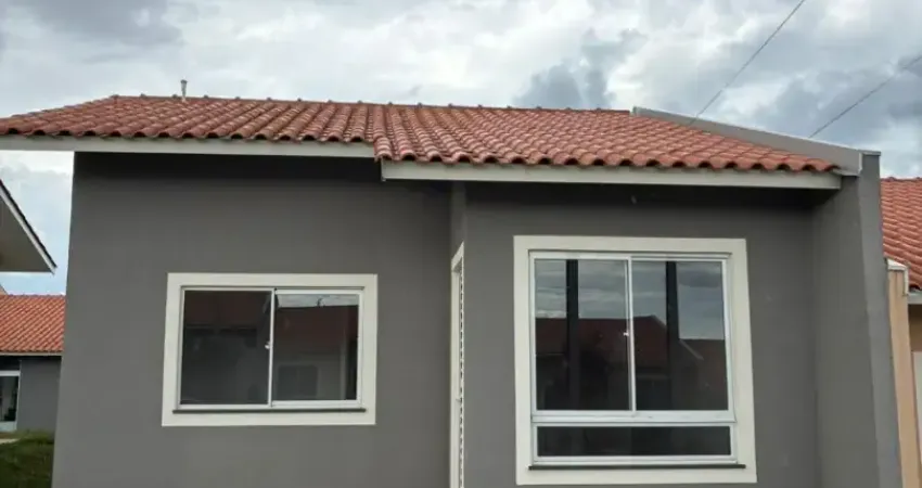 Casa com 2 quartos para alugar na Rua Miguel Losso, Industrial, Guarapuava