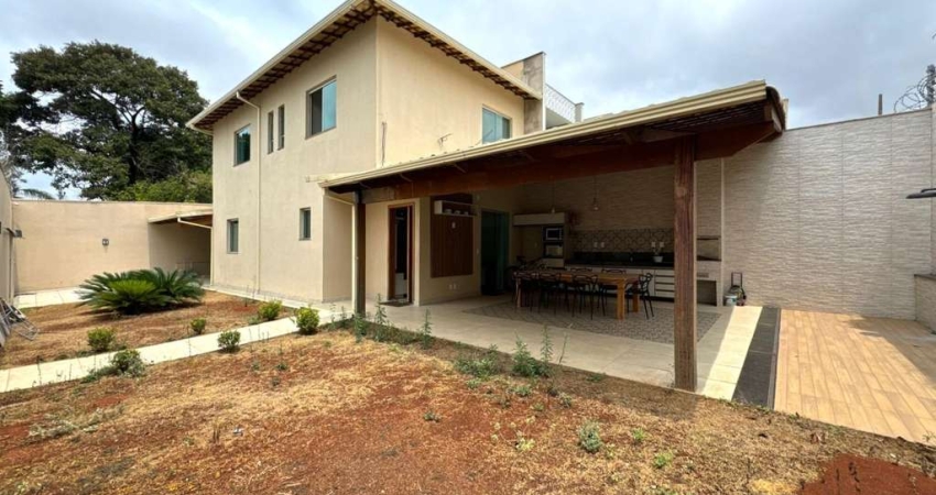Casa para Venda em Belo Horizonte, Trevo, 3 dormitórios, 1 suíte, 3 banheiros, 4 vagas