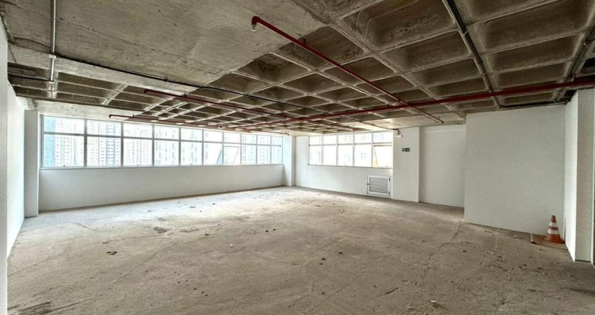 Sala Comercial para Venda em Belo Horizonte, lourdes, 4 vagas