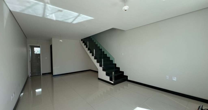 Casa para Venda em Belo Horizonte, Planalto, 3 dormitórios, 1 suíte, 3 banheiros, 2 vagas