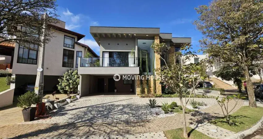 Casa à Venda no Condomínio Reserva Colonial - Valinhos/SP