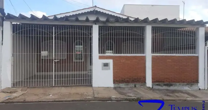 Aluguel de Casa na Vila Castelo Branco, Campinas-SP: 3 quartos, 1 sala, 2 vagas de garagem, 123m² de área. Venha conferir!