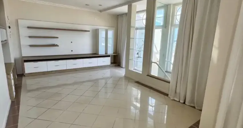 Cobertura à venda na cancela preta com 4 quartos sendo 3 suítes