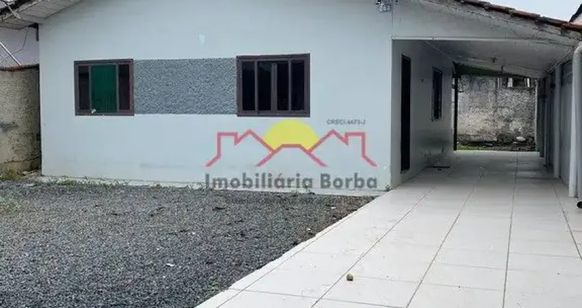 12594 - Casa com 03 Dormitórios no bairro  Petrópolis