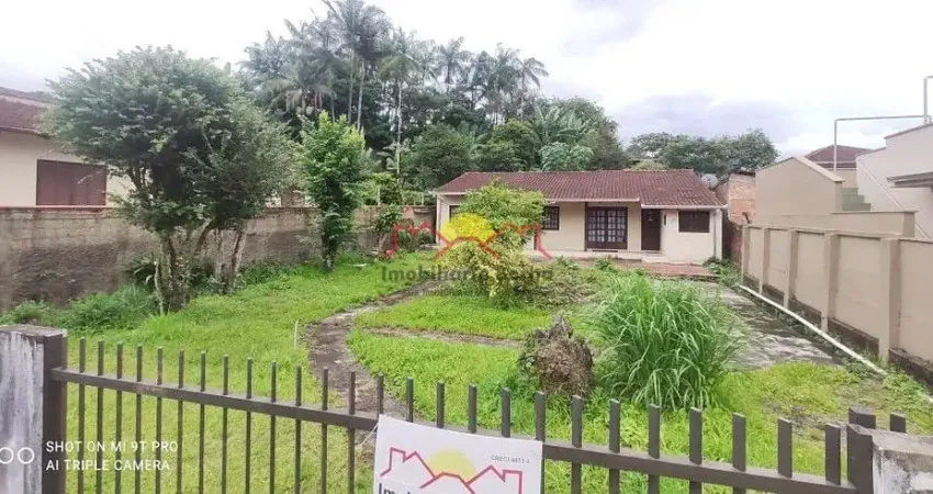 9788 - Terreno com 450 m² em Ótima Localização no bairro  Floresta