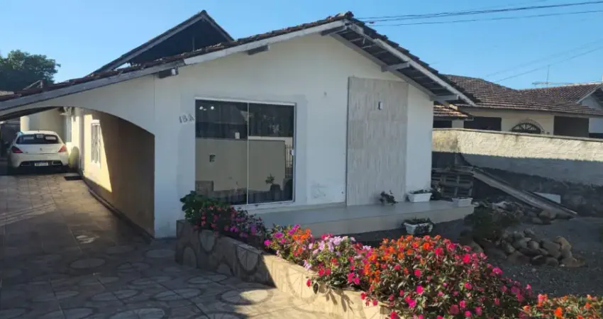 Casa com 3 quartos à venda no Itaum, Joinville 