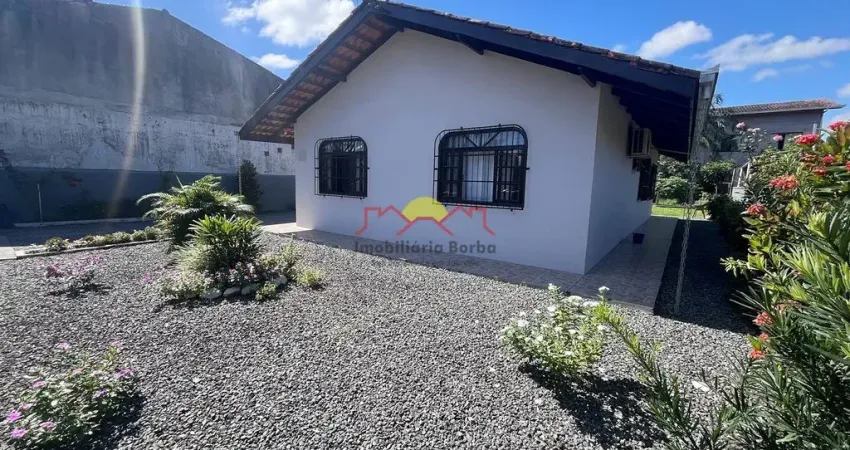 Casa com 3 quartos à venda no Fátima, Joinville 