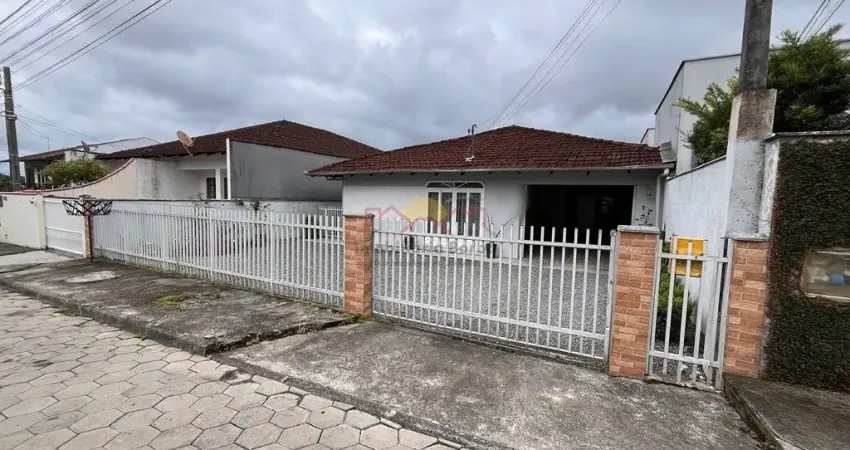 Casa com 3 quartos à venda no Itaum, Joinville