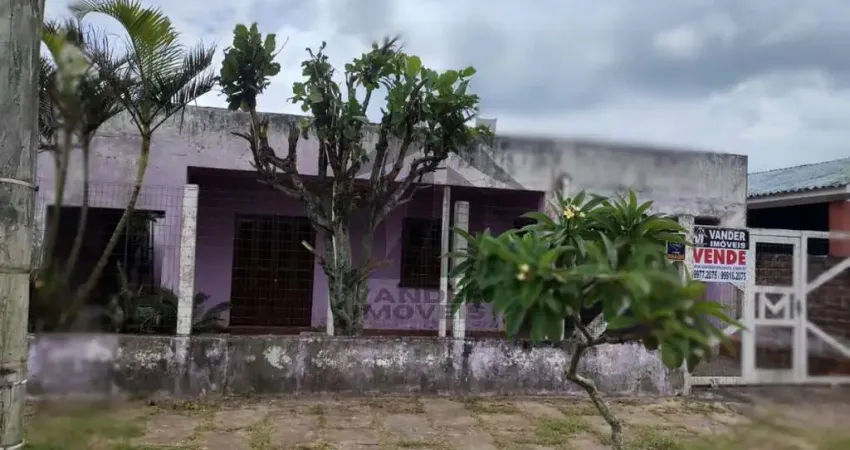 Casa para Venda em Cidreira, centro, 4 dormitórios, 2 banheiros, 2 vagas