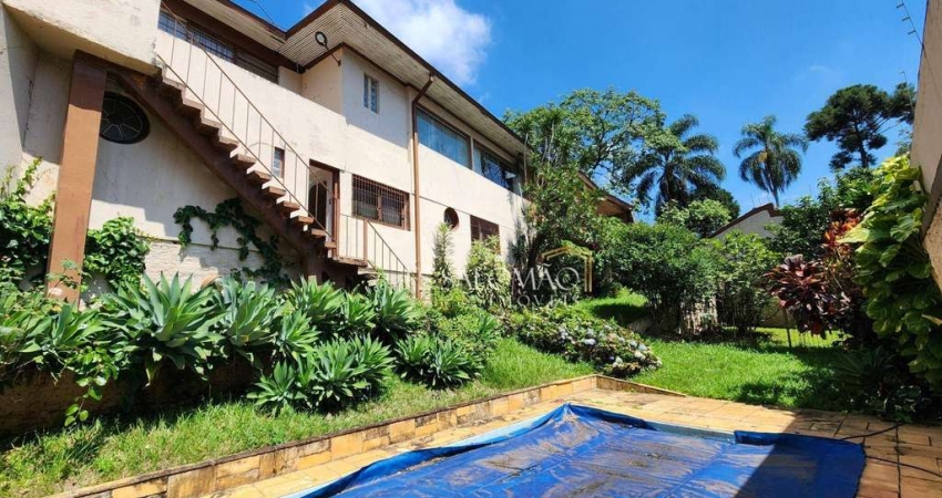 CASA EXCLUSIVA COM ARQUITETURA SOFISTICADA NO ALTO DA  LAPA!