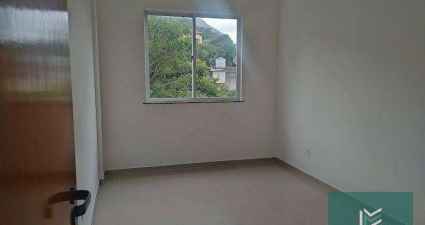 Apartamento com 2 dormitórios à venda, 75 m² por R$ 365.000,00 - Vale do Paraíso - Teresópolis/RJ