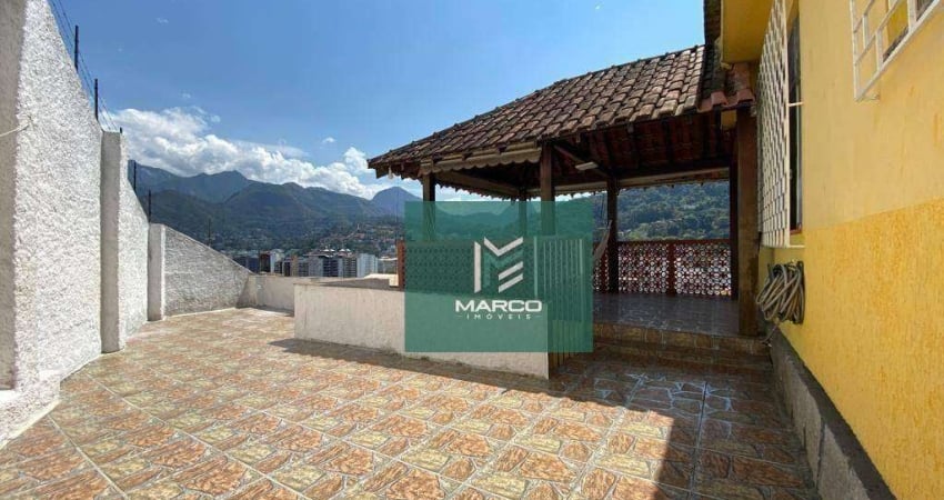 Casa com 2 dormitórios à venda, 68 m² por R$ 420.000 - Várzea - Teresópolis/RJ