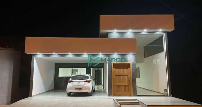 Casa com 3 dormitórios à venda, 264 m² por R$ 800.000,00 - Albuquerque - Teresópolis/RJ