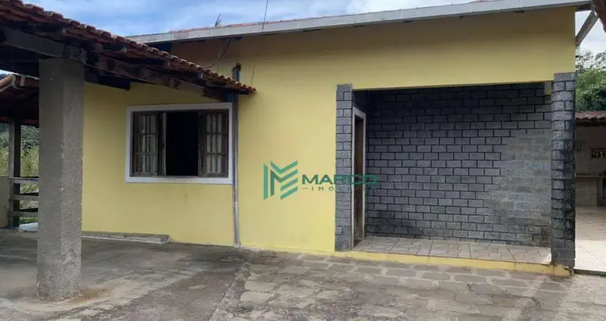 Casa com 4 dormitórios à venda, 99 m² por R$ 350.000 - Pessegueiros - Teresópolis/RJ