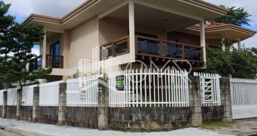 SOBRADO COM 3 QUARTOS À VENDA, JARDIM ICARAÍ - BARRA VELHA