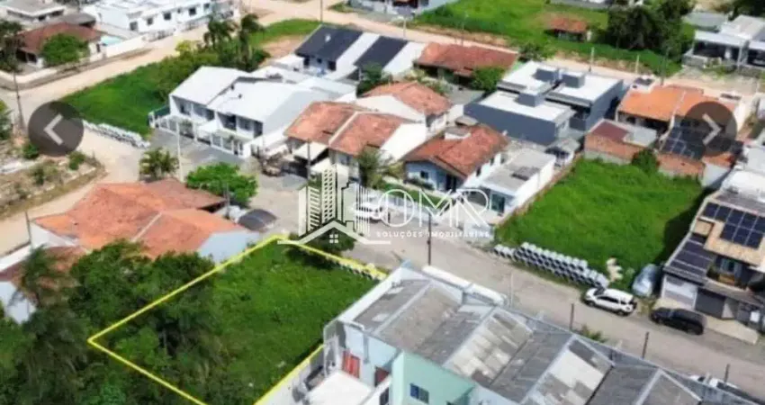 Terreno bem localizado quadra da lagoa na praia de barra velha /sc