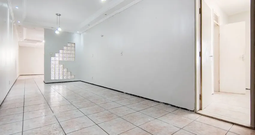 Casa com 4 quartos para alugar na Rua Chastinet Guimaraes, 39, Vila Ellery, Fortaleza