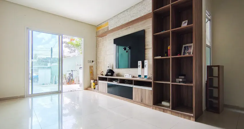 Casa com 3 quartos para alugar na Rua Luciola, 333, Messejana, Fortaleza