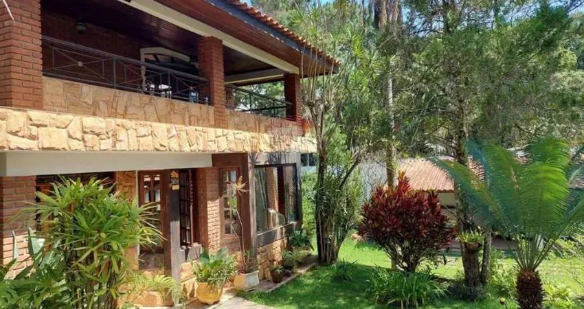 Casa em condomínio fechado com 4 quartos para alugar no Centro, Mairiporã 