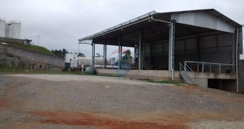 Barracão / Galpão / Depósito para alugar na Estrada Bonsucesso Itaquaquecetuba, 6360, Rio Abaixo, Itaquaquecetuba