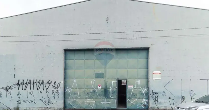 Galpão Comercial Reformado na Vila Carrão para Locação