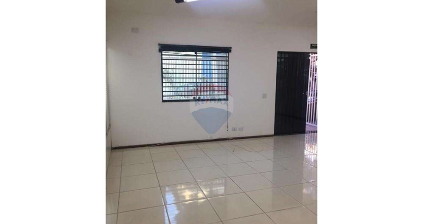 Sala comercial para alugar na Rua José de Albuquerque Medeiros, 918, Água Fria, São Paulo