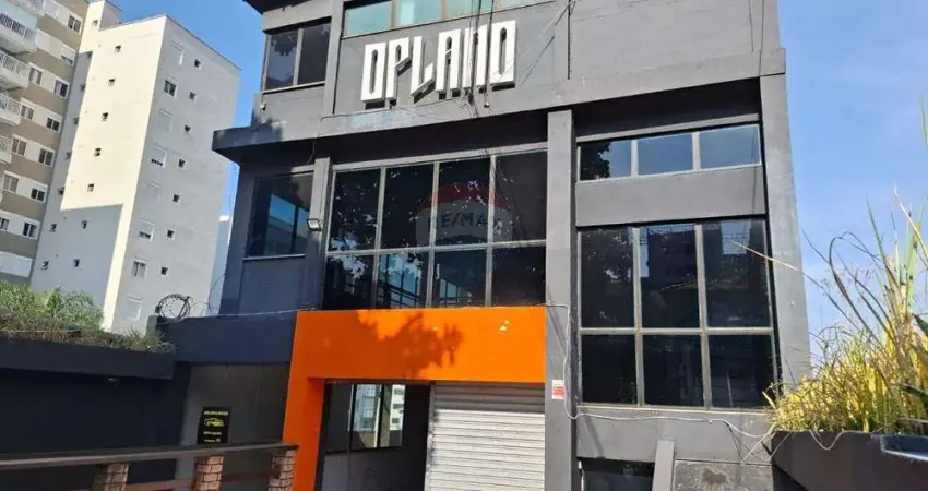 Prédio Comercial Amplo e Bem Localizado - Casa Verde