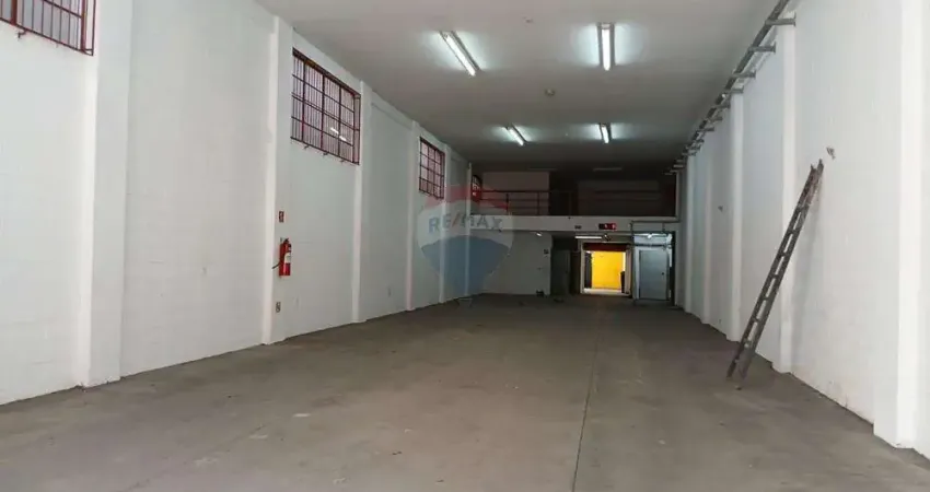 Aluguel de Galpão em Vila Maria: 1133m², Oportunidade!
