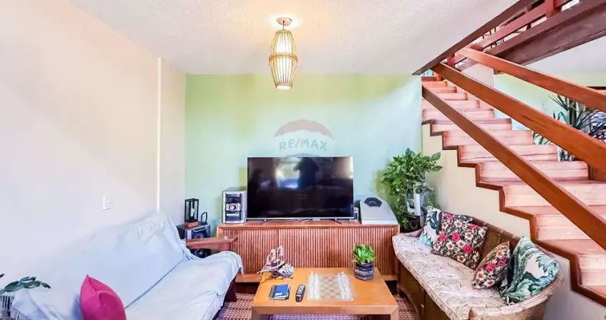 Casa no condomínio parque do alto para venda com 4 quartos, sendo 2 suítes, 2 vagas, 330m²