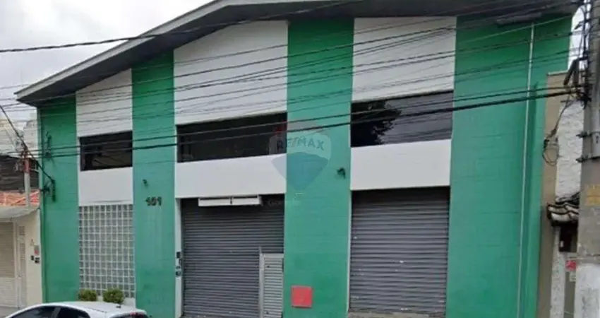 Prédio para alugar na Rua Henrique Bernardelli, 101, Santana, São Paulo