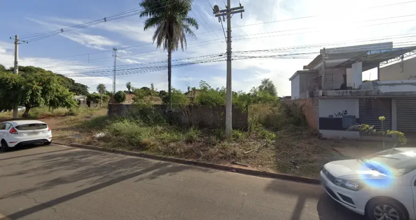 Terreno à venda na Rua 13 de Junho, Nossa Senhora Aparecida, Três Lagoas