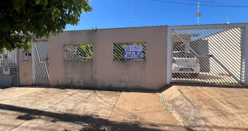 Casa com cômodos amplos, varanda gourmet e suíte – Conforto e espaço para sua família!