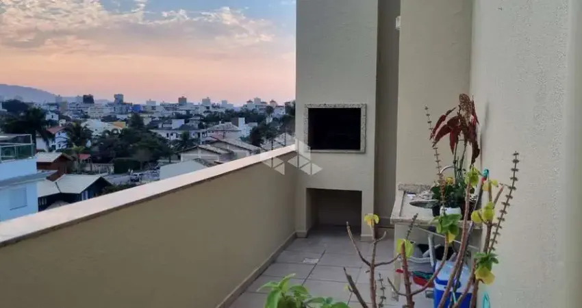 Cobertura Duplex com 3 suítes em Jurere - Florianópolis/SC