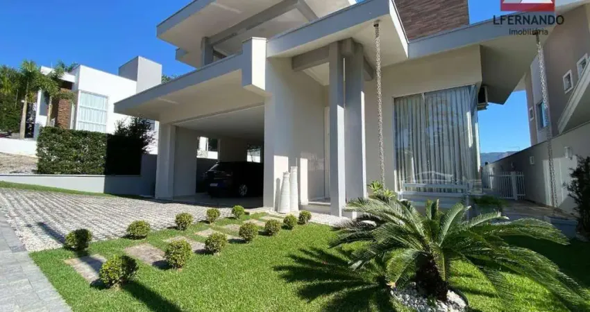 Casa mobiliada com 3 suítes à venda, 300 m² por R$ 2.100.000 - Itoupava Central - Blumenau/SC