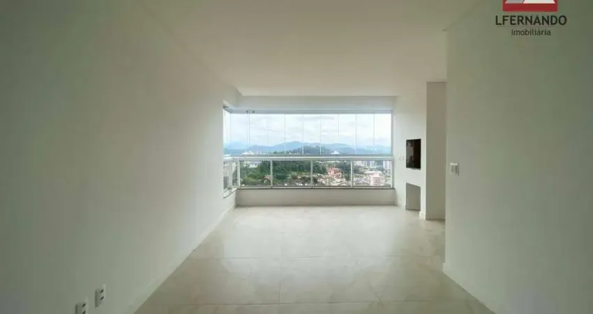 Apartamento com 2 dormitórios, sendo 1 suíte à venda, 77 m² por R$ 653.000 - Escola Agrícola - Blumenau/SC