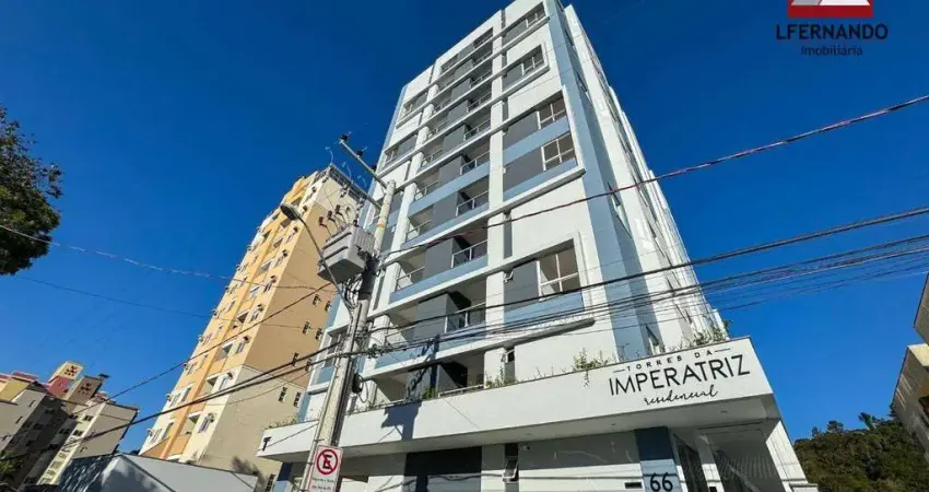 Apartamento novo com 3 dormitórios, sendo 1 suíte à venda, 80 m² por R$ 565.000 - Velha - Blumenau/SC
