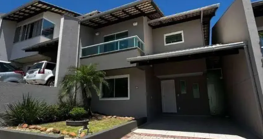 Sobrado com 3 dormitórios para alugar, aprox. 122 m²  - Vorstadt - Blumenau/SC