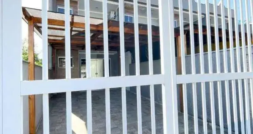 Sobrado com 2 suíte à venda, 90 m² por R$ 550.000 - Centro - Balneário Piçarras/SC