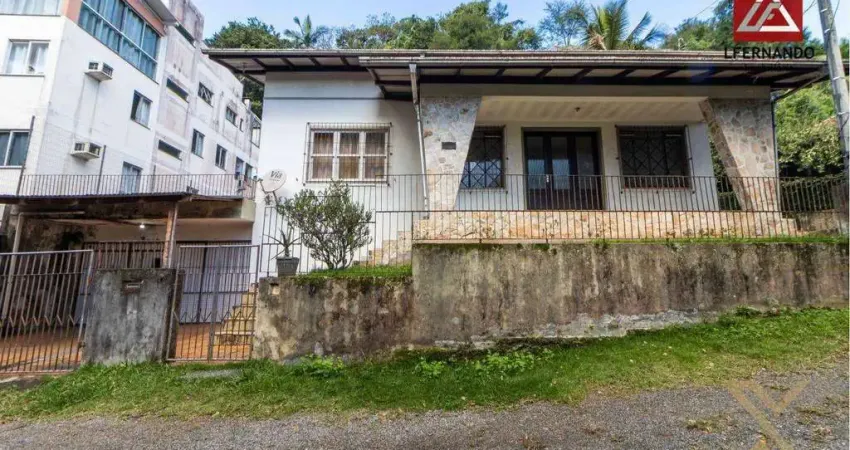 Casa com 4 dormitórios, sendo 2 suítes à venda, 355 m² por r$ 680.000 - salto - blumenau/sc