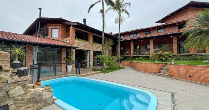 Casa com 3 suítes à venda, 500 m² por r$ 4.900.000 - vorstadt - blumenau/sc