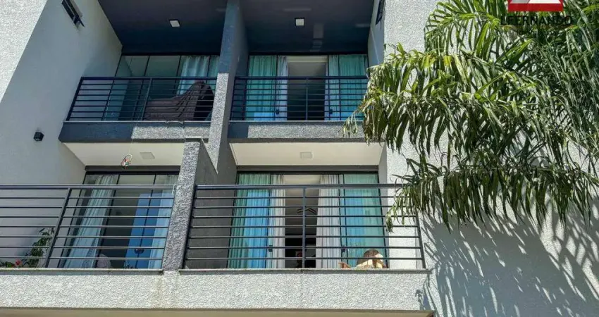 Sobrado com 2 suítes à venda, 107 m² por R$ 560.000 - Água Verde - Blumenau/SC