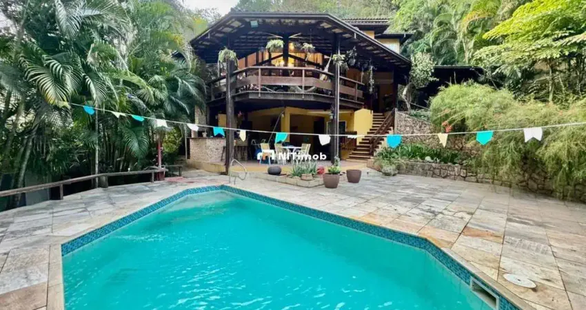 Casa à venda, 4 quartos, 3 suítes, 2 vagas, itaipu - niterói/rj