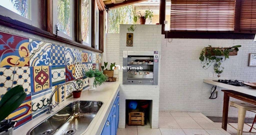 Casa à venda, 4 quartos, 3 suítes, 2 vagas, Badu - Niterói/RJ