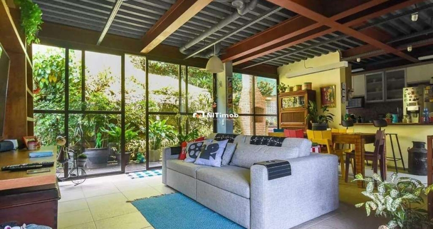 Casa à venda, 2 quartos, 2 suítes, 2 vagas, São Francisco - Niterói/RJ