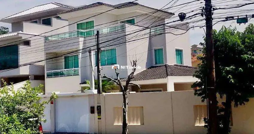 Casa à venda, 4 quartos, 2 suítes, 3 vagas, Camboinhas - Niterói/RJ