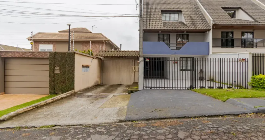 Casa em condomínio fechado com 3 quartos à venda na Rua Lima Barreto, Uberaba, Curitiba