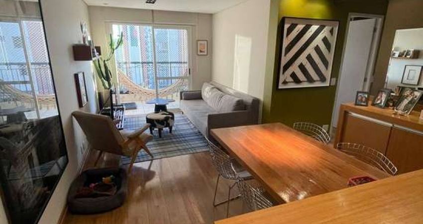 Apartamento Pinheiro - 73M², 2 Dorms, 1 Suíte, 1 Vaga com Manobrista.