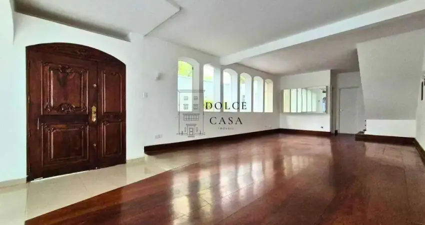 Casa para alugar no jardim paulistano - 4 dormit., quintal, em frente da praça